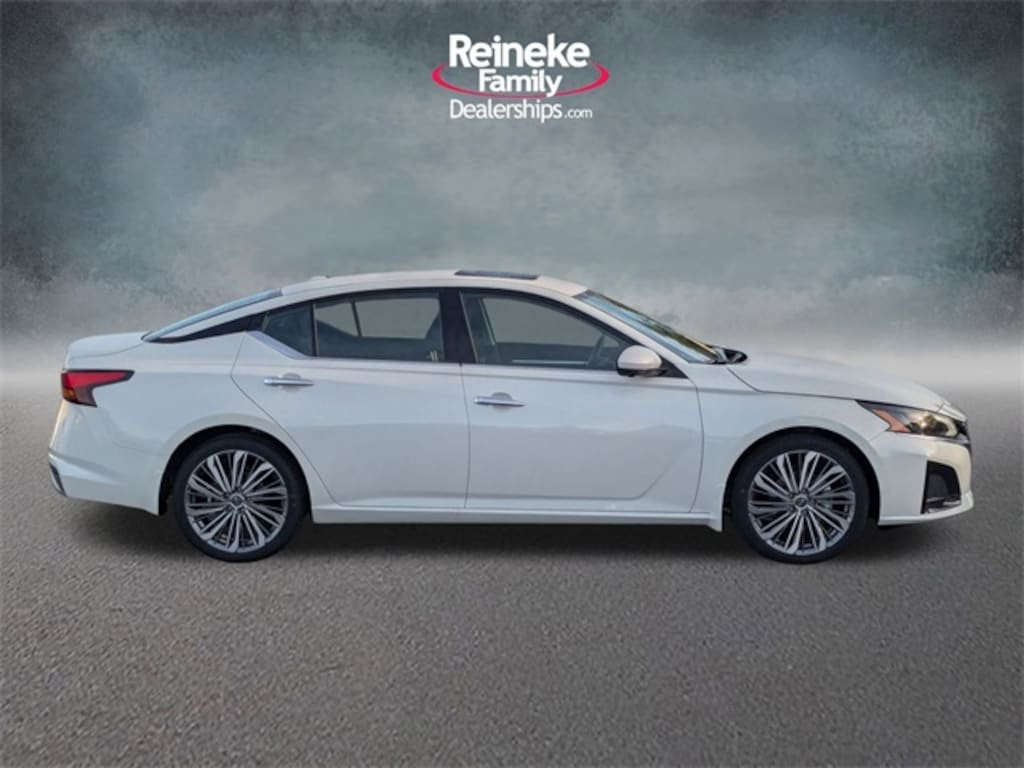 New 2025 Nissan Altima 2.5 SL Sedan
