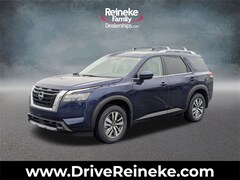 2025 Nissan Pathfinder SL SUV