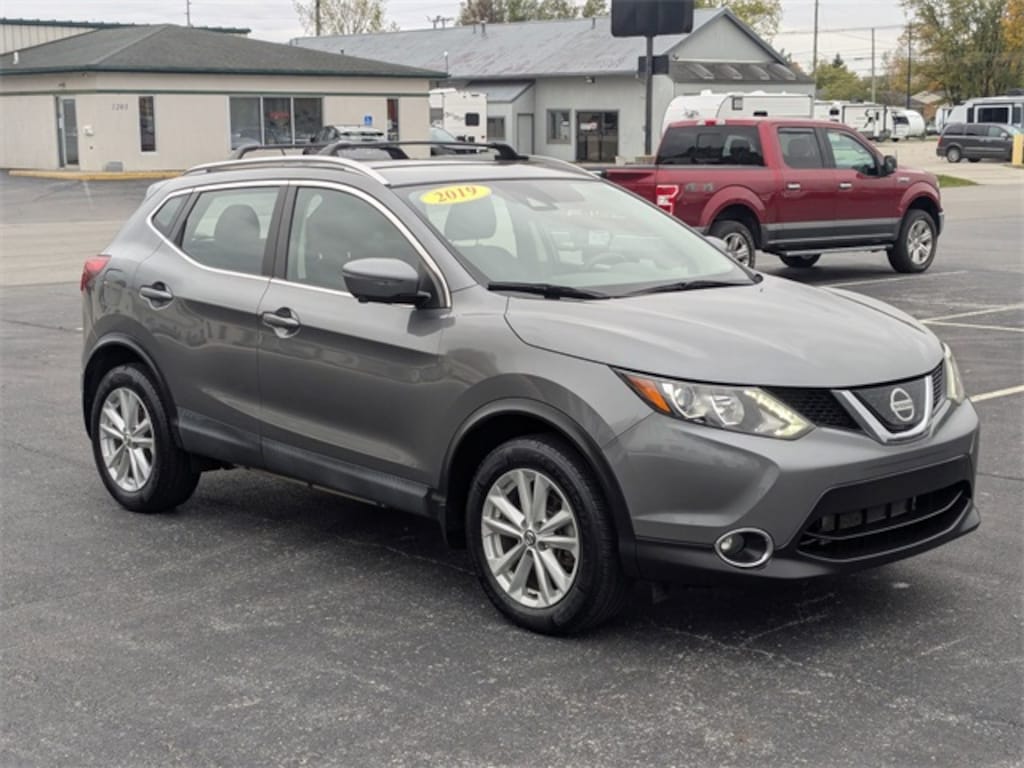 Used 2019 Nissan Rogue Sport SV SUV