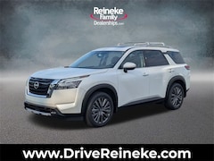 2025 Nissan Pathfinder SL SUV