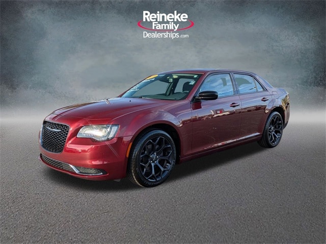 Used 2019 Chrysler 300 Touring with VIN 2C3CCAAG0KH648236 for sale in Lima, OH