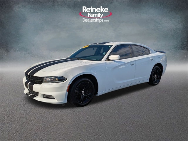 Used 2019 Dodge Charger SXT with VIN 2C3CDXBGXKH753235 for sale in Lima, OH