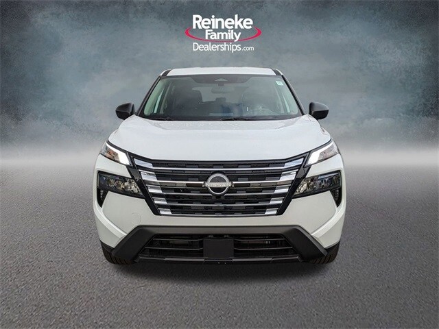 2025 Nissan Rogue S photo 2