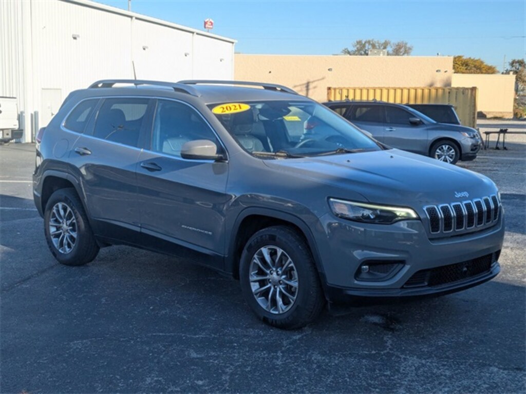 Used 2021 Jeep Cherokee Latitude Lux SUV