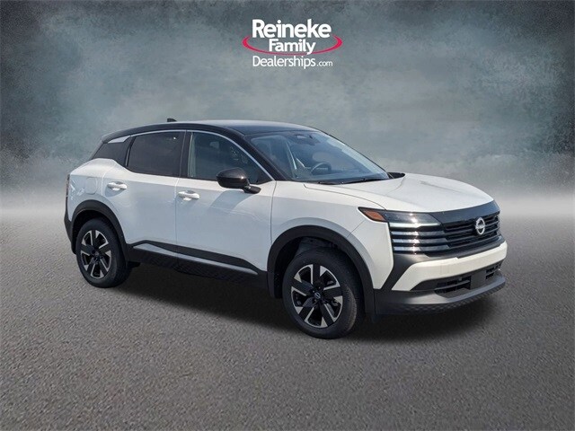 2025 Nissan Kicks SV photo 3
