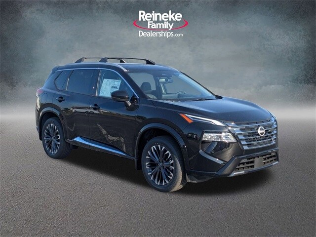 2026 Nissan Rogue Platinum photo 3