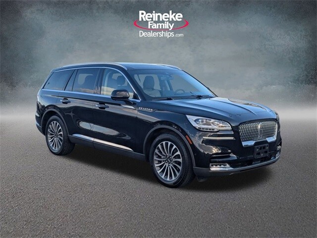2024 Lincoln Aviator Reserve photo 3