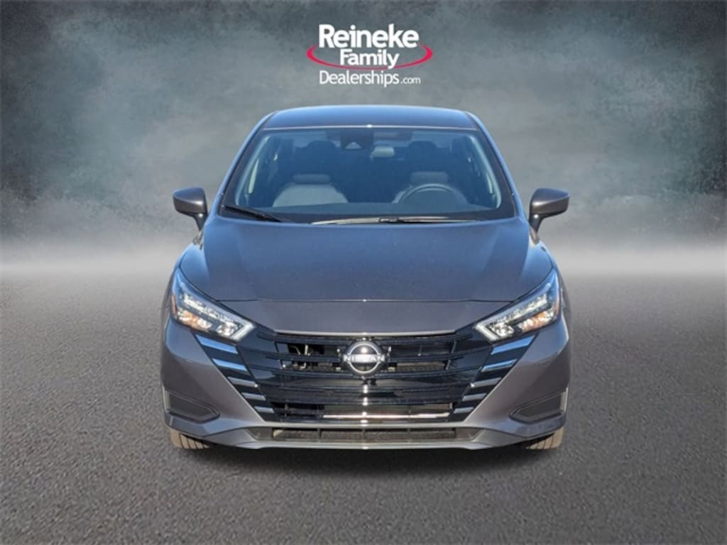 New 2025 Nissan Versa 1.6 SV Sedan