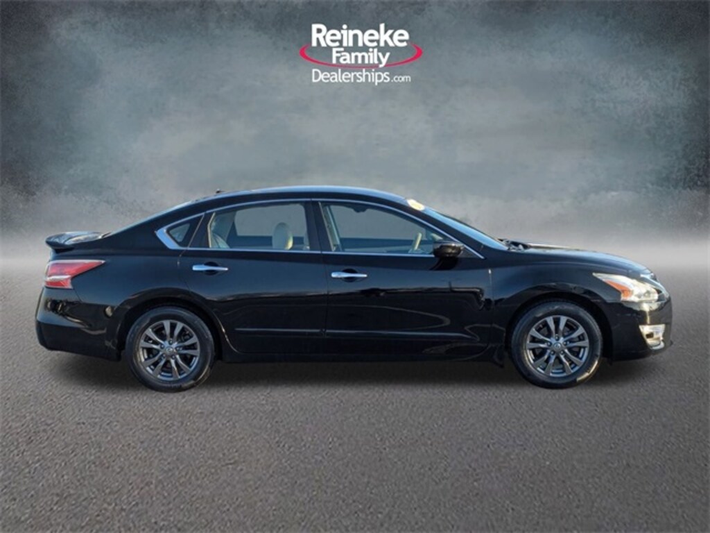 Used 2015 Nissan Altima 2.5 S Sedan