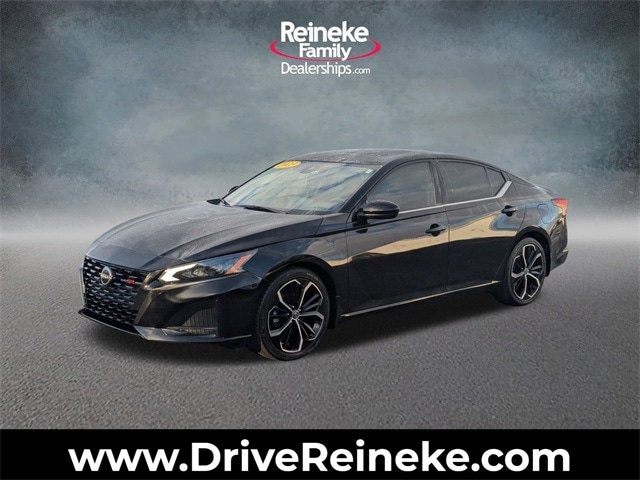 2023 Nissan Altima SR