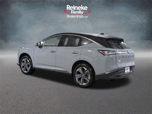 2025 Nissan Murano SL photo 3