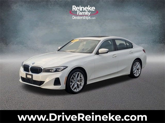 2025 BMW 3 Series 330i's photo