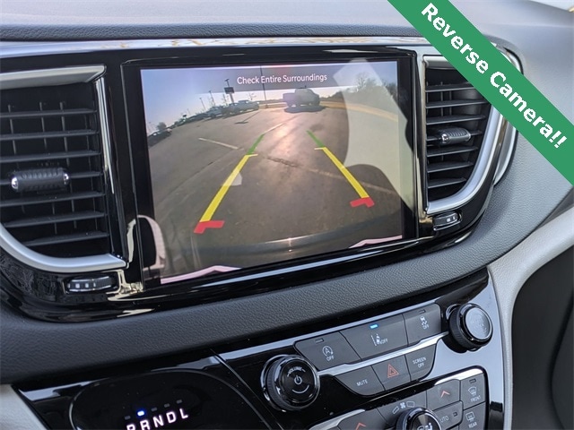Used 2022 Chrysler Pacifica Touring L with VIN 2C4RC1BG1NR198812 for sale in Lima, OH