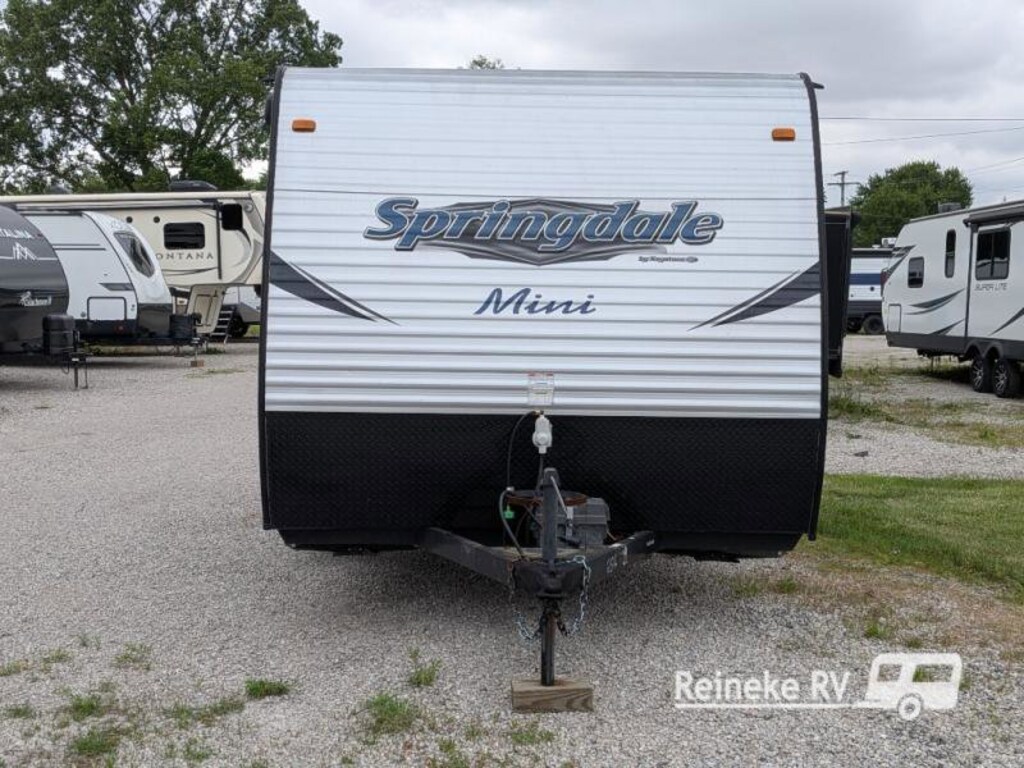 Used 2018 Keystone RV Summerland Mini 1700FQ
