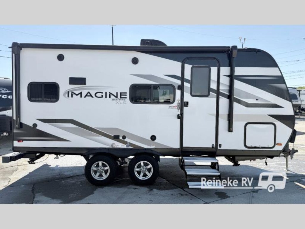 Used 2022 Grand Design Imagine XLS 17MKE