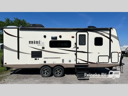 2017 Forest River RV Rockwood Mini Lite 2504S