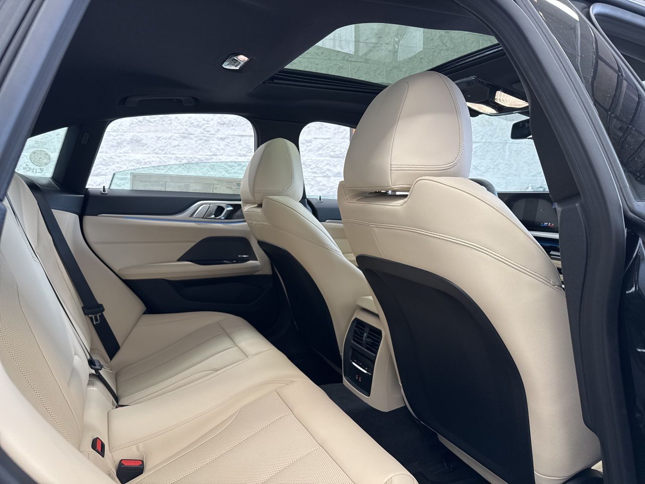 2025 BMW i4 40 - Photo 48