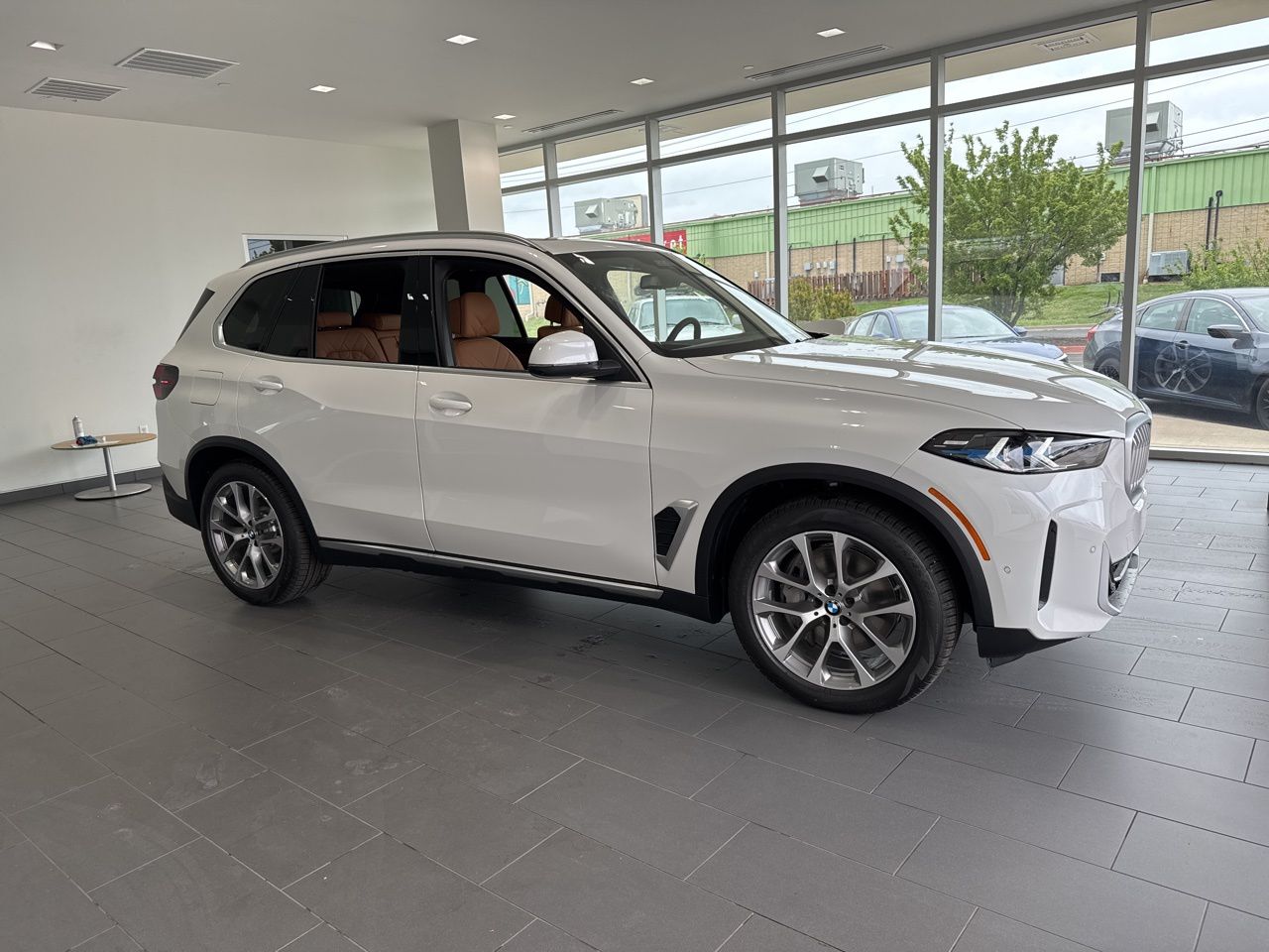 2026 BMW X5 xDrive50e's photo