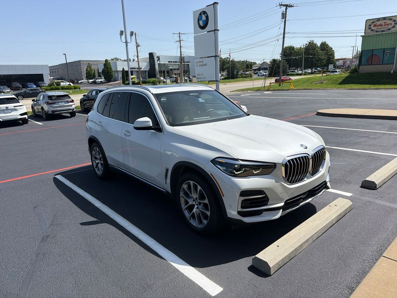 2022 BMW X5 sDrive40i's photo