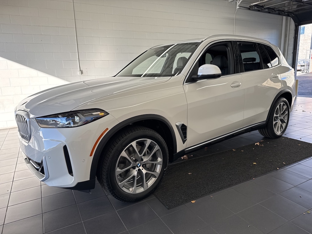 New 2026 BMW X5 SUV