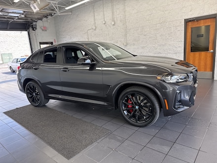 2025 BMW X4 SUV