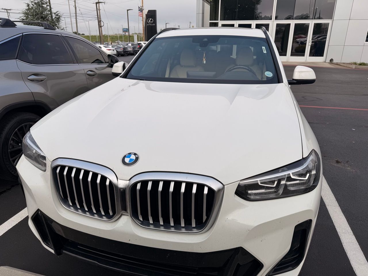 2022 BMW X3 xDrive30i's photo