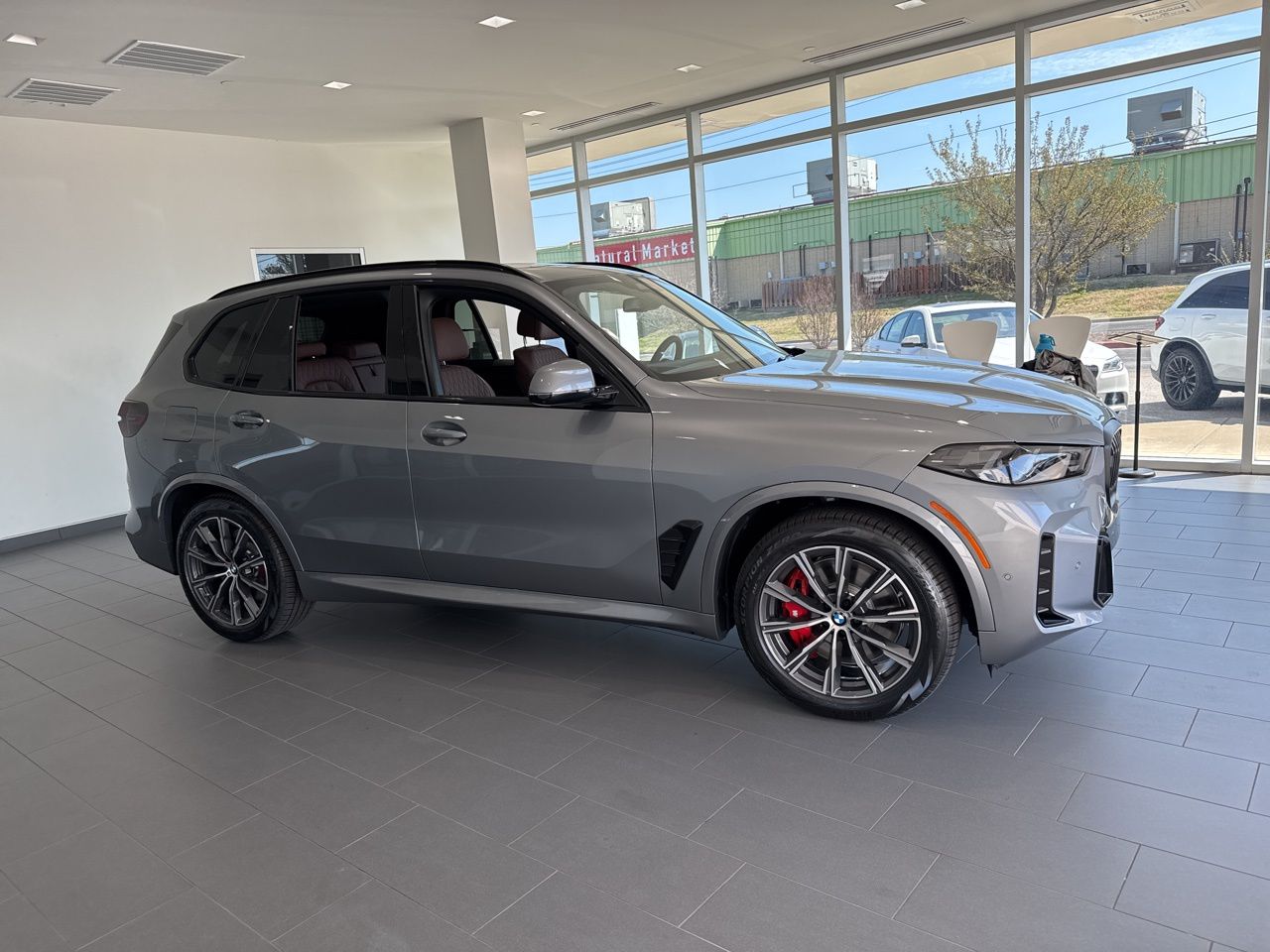 2026 BMW X5 xDrive50e's photo