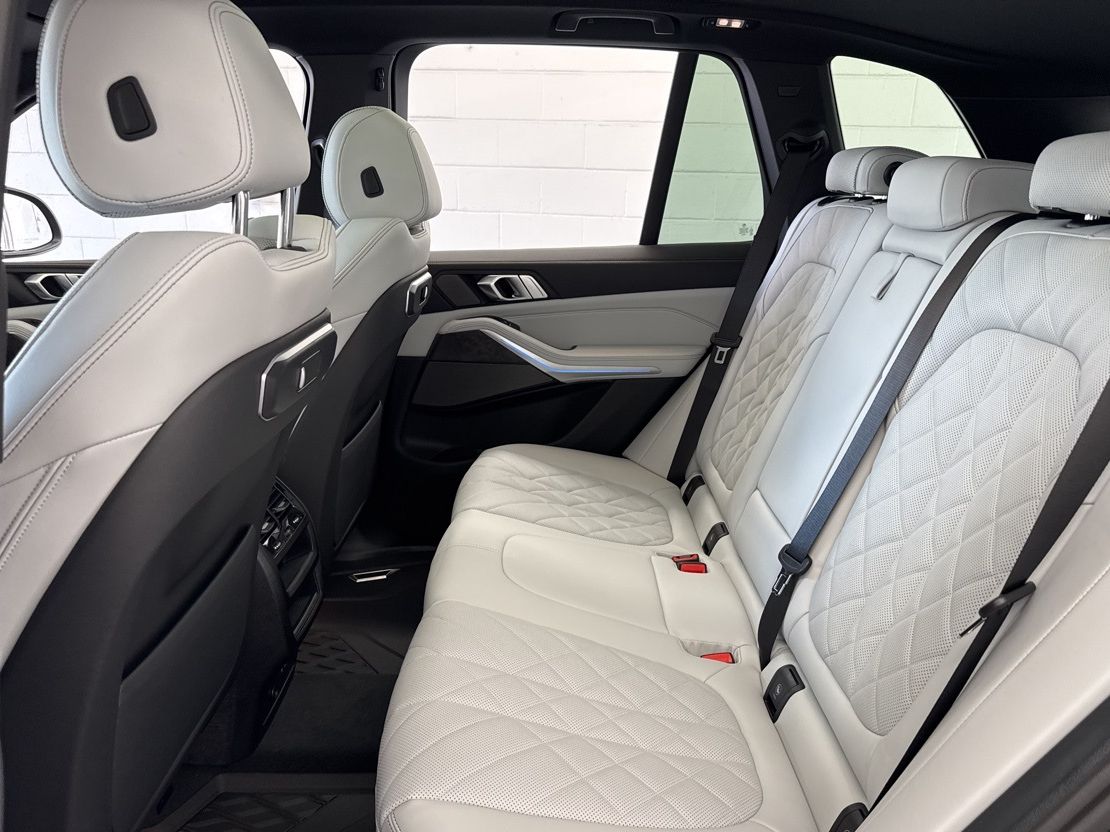 2026 BMW X5 50e - Photo 44