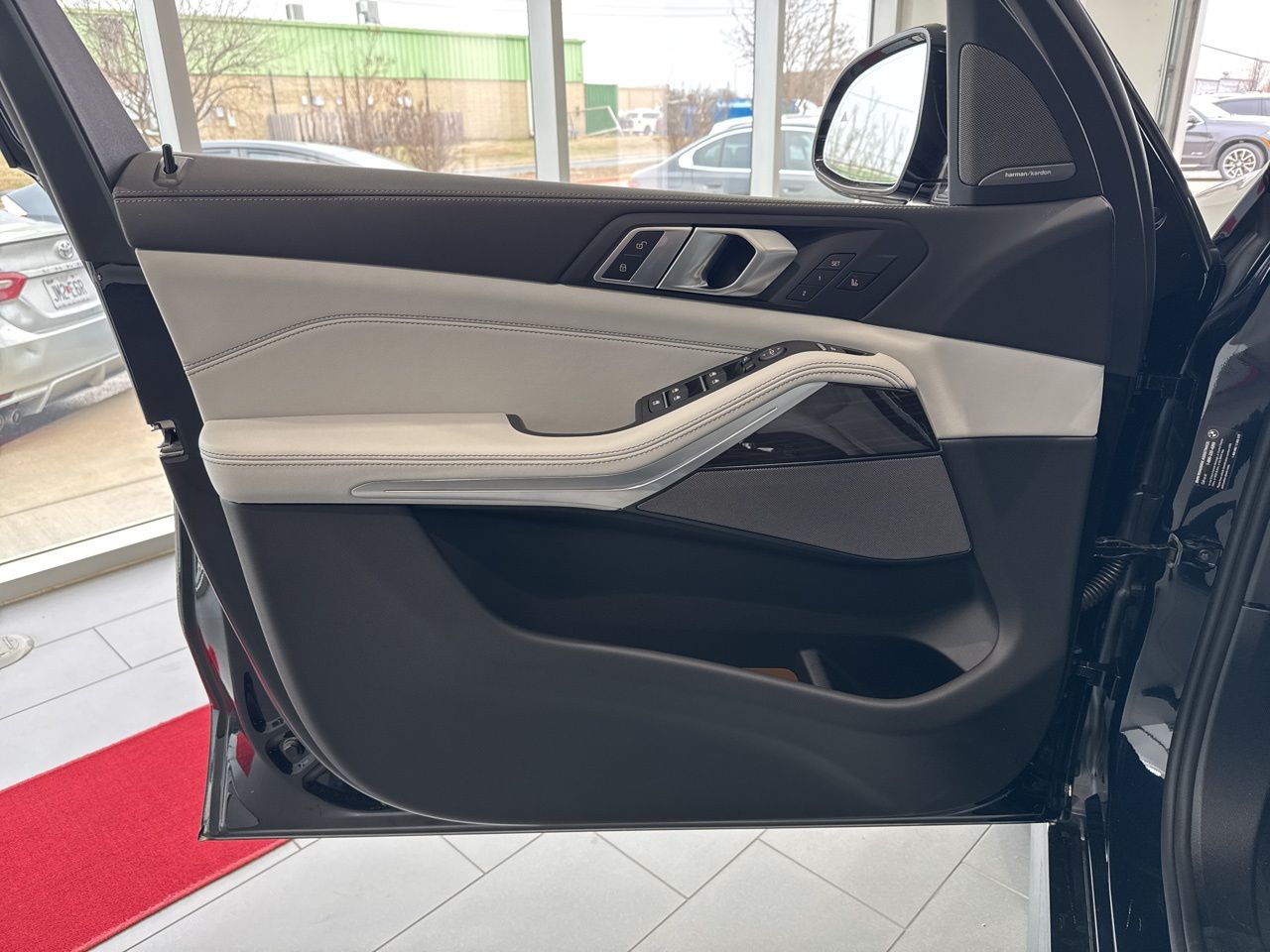 2026 BMW X5 40i - Photo 40