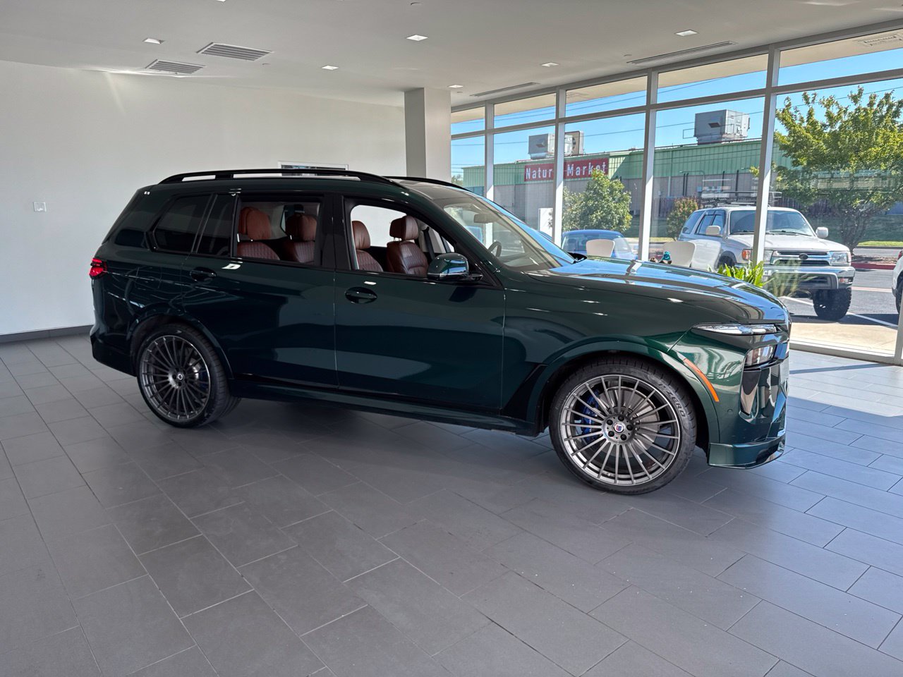 2026 BMW X7 Alpina XB7 SUV