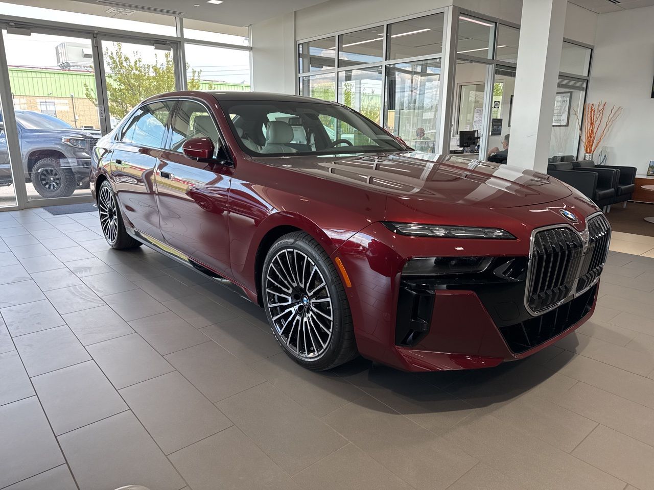 2026 BMW 7 Series 740i xDrive Sedan's photo