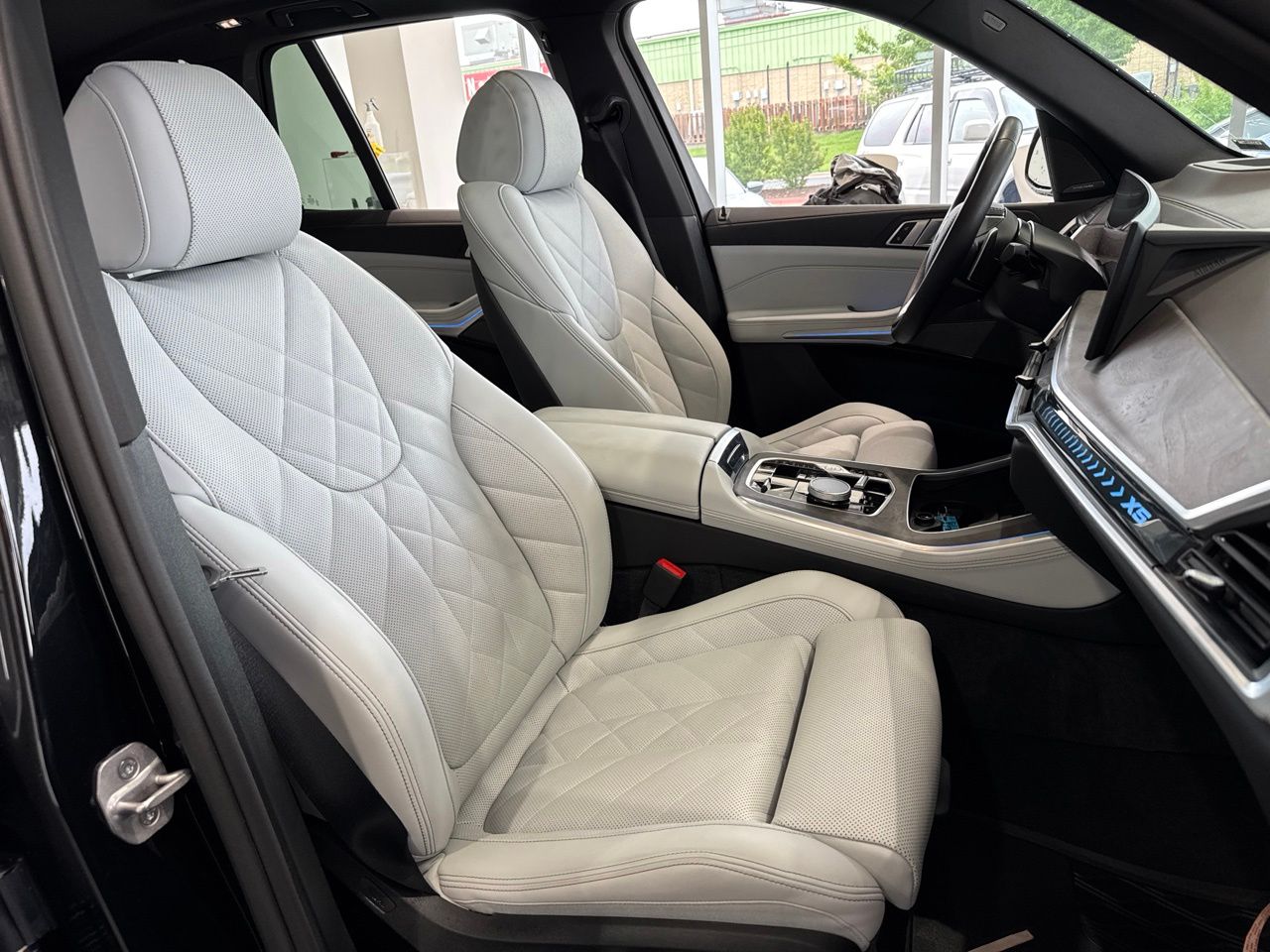 2026 BMW X5 50e - Photo 51