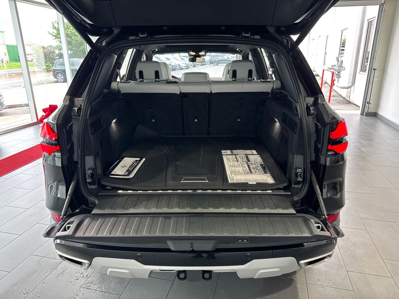 2026 BMW X5 50e - Photo 9