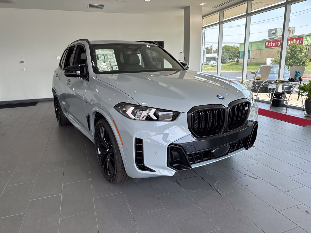 New 2026 BMW X5 M60i SUV