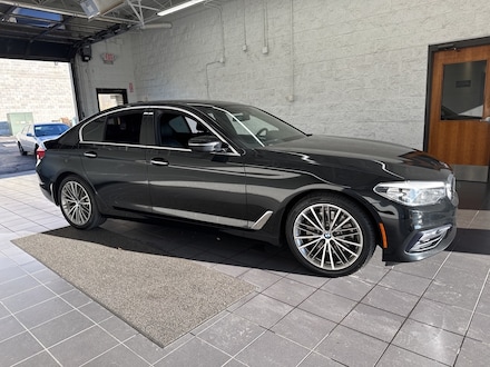 2017 BMW 5 Series 530i Sedan