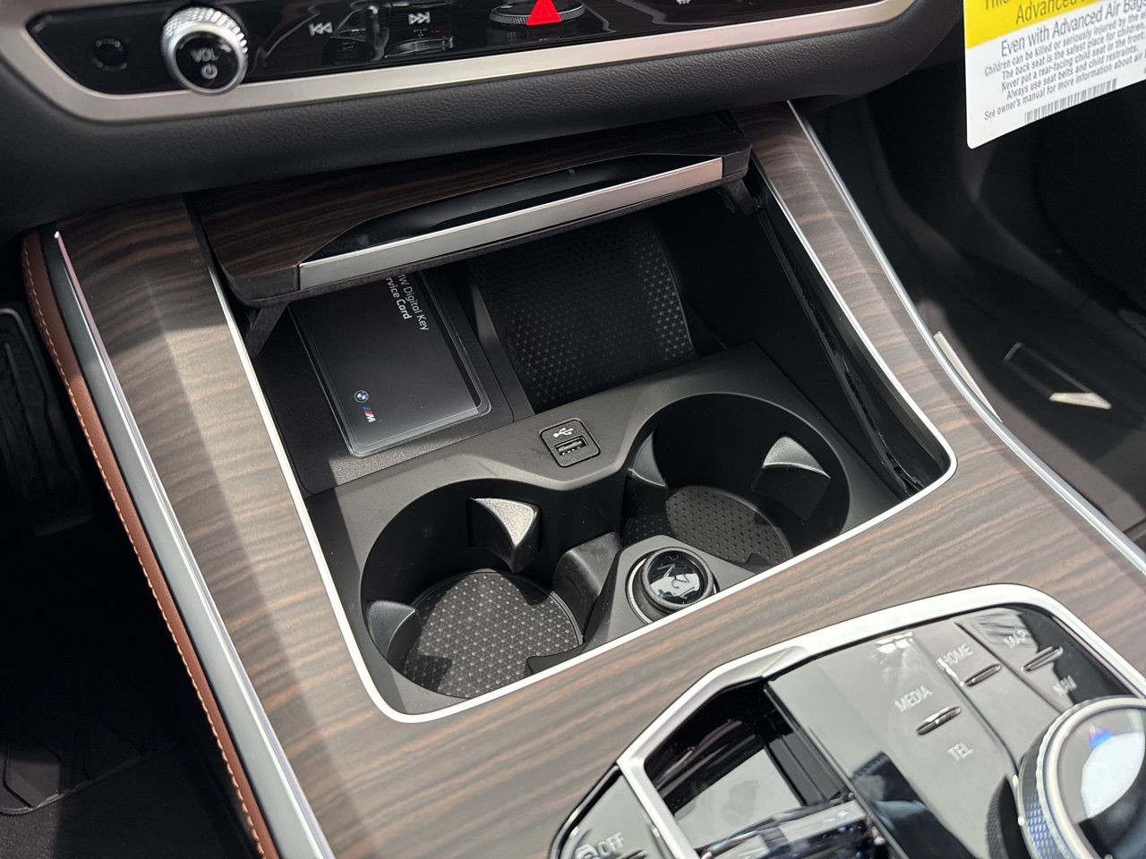 2026 BMW X5 50e - Photo 32