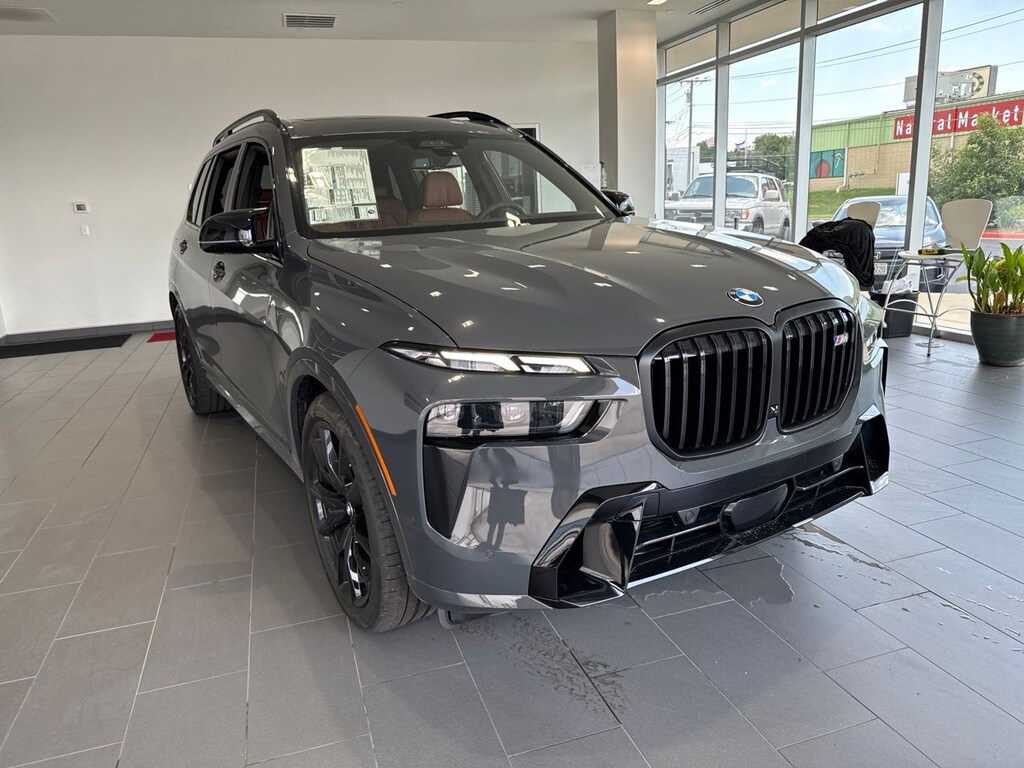New 2027 BMW X7 M60i SUV