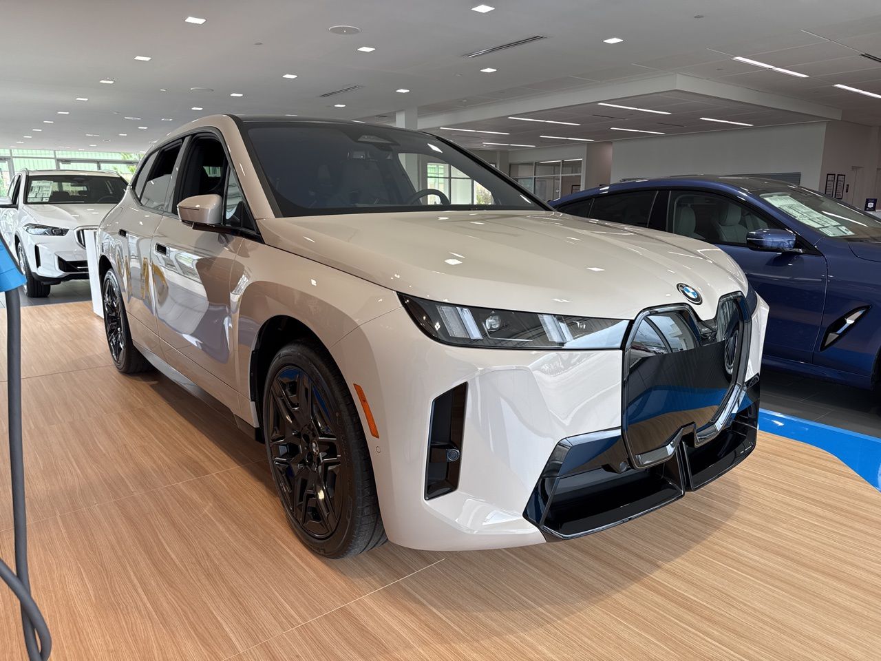 2026 BMW iX xDrive45's photo