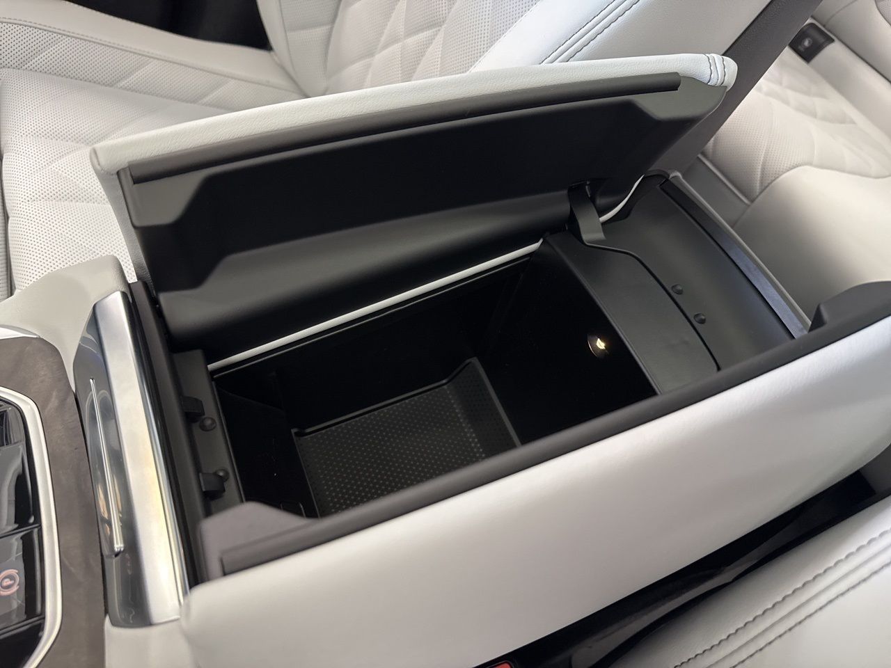 2026 BMW X5 50e - Photo 37