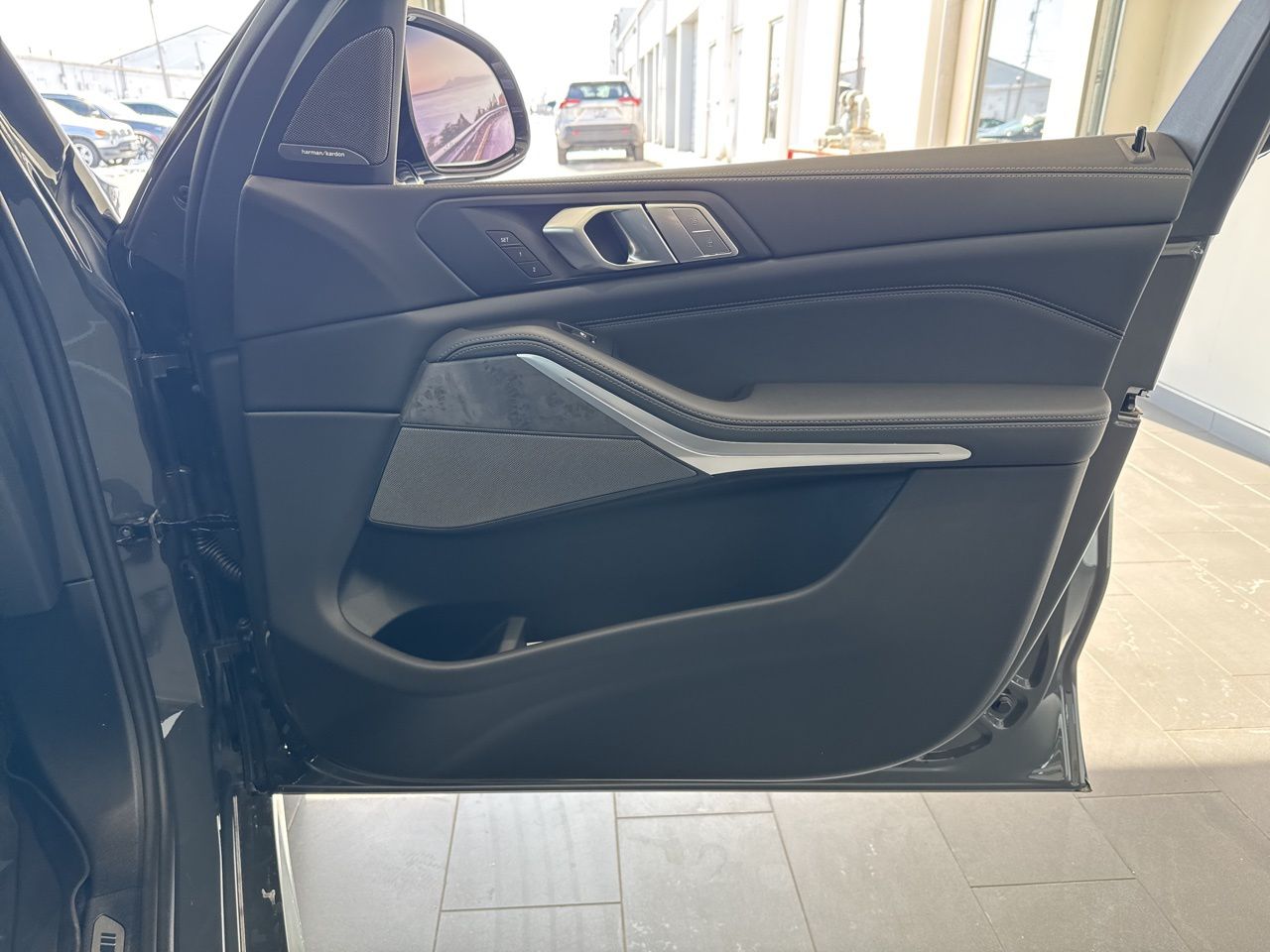 2026 BMW X7 40i - Photo 61