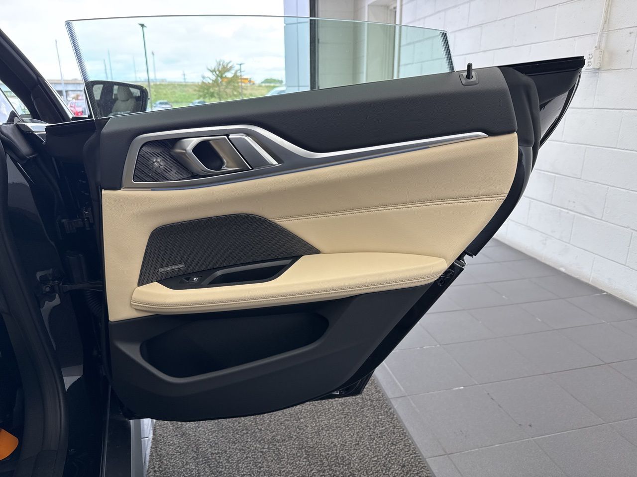 2025 BMW i4 40 - Photo 51