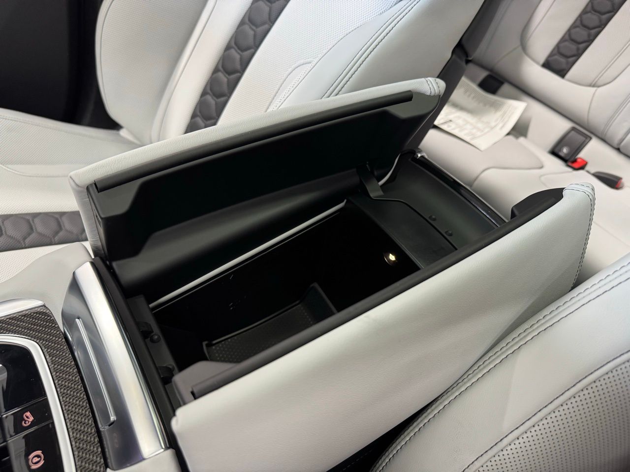 2026 BMW X6 M X6 M - Photo 38