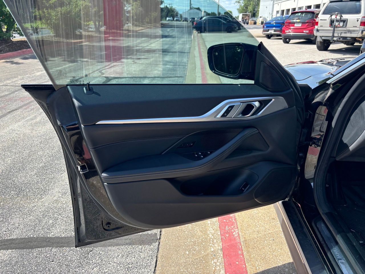 2024 BMW i4 35 - Photo 11