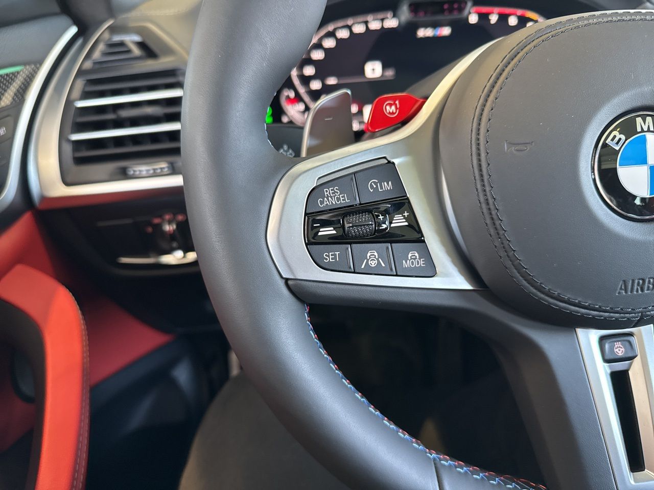 2025 BMW X4 M X4 M - Photo 19