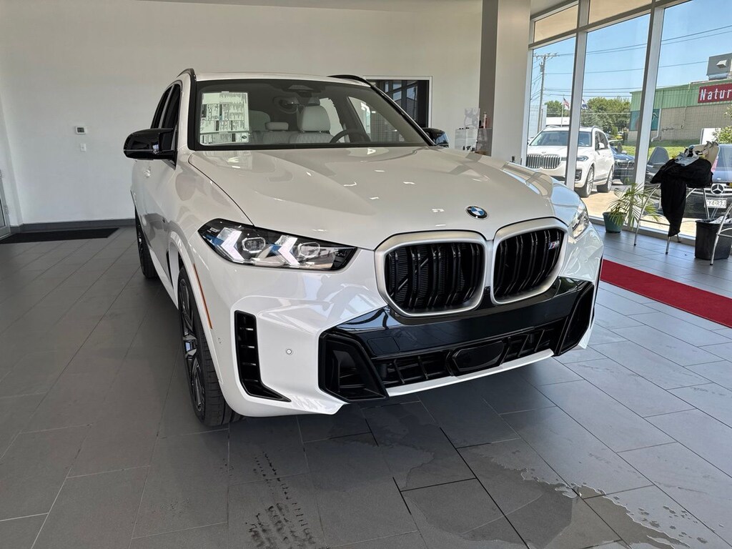 New 2026 BMW X5 M60i SUV
