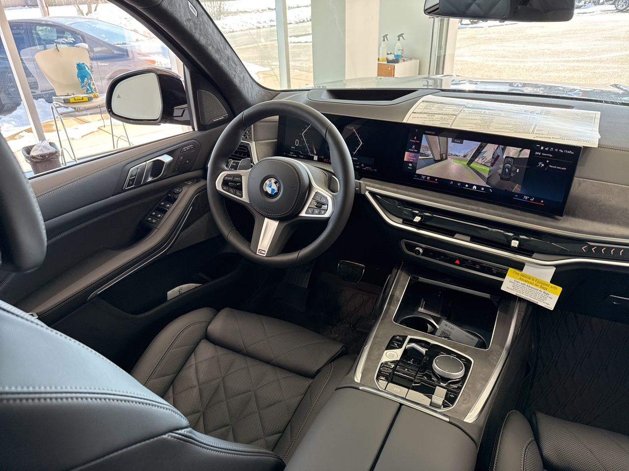 2026 BMW X7 40i - Photo 55