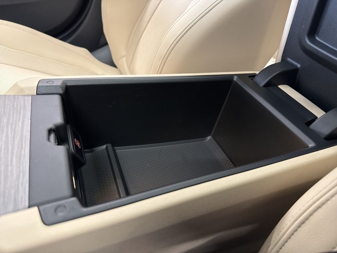 2025 BMW i4 40 - Photo 35