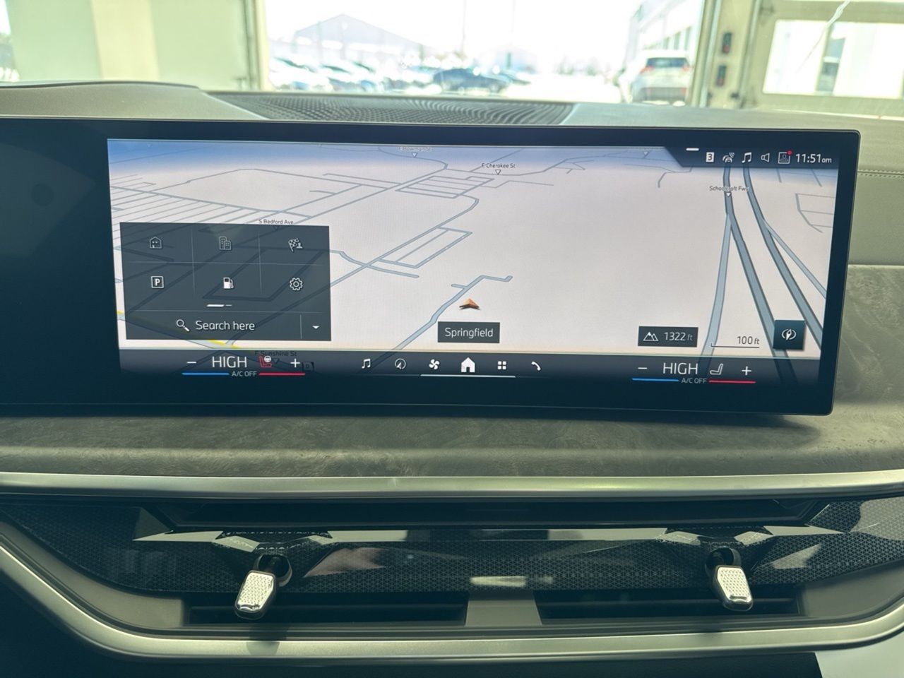 2026 BMW X5 50e - Photo 29