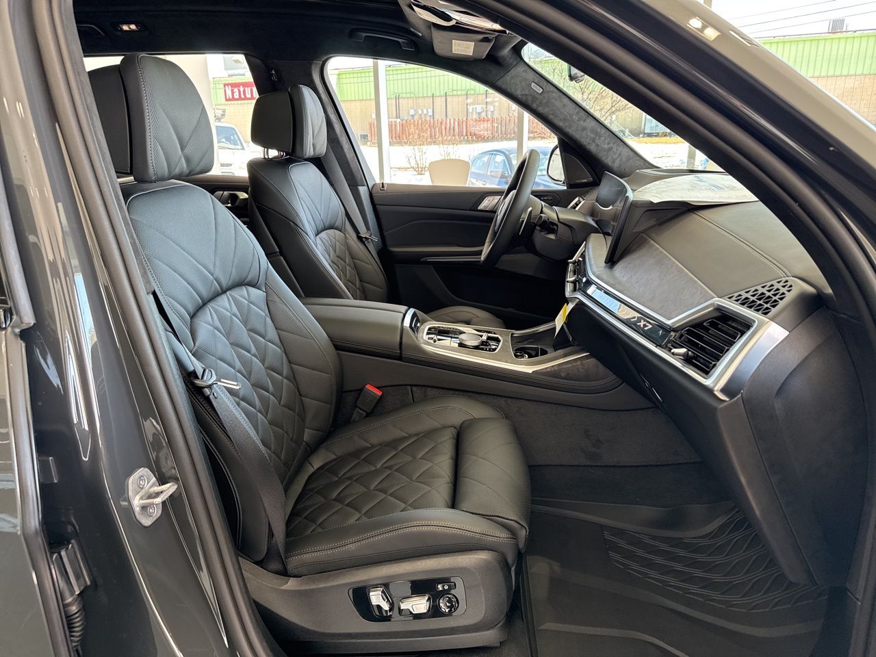2026 BMW X7 40i - Photo 58