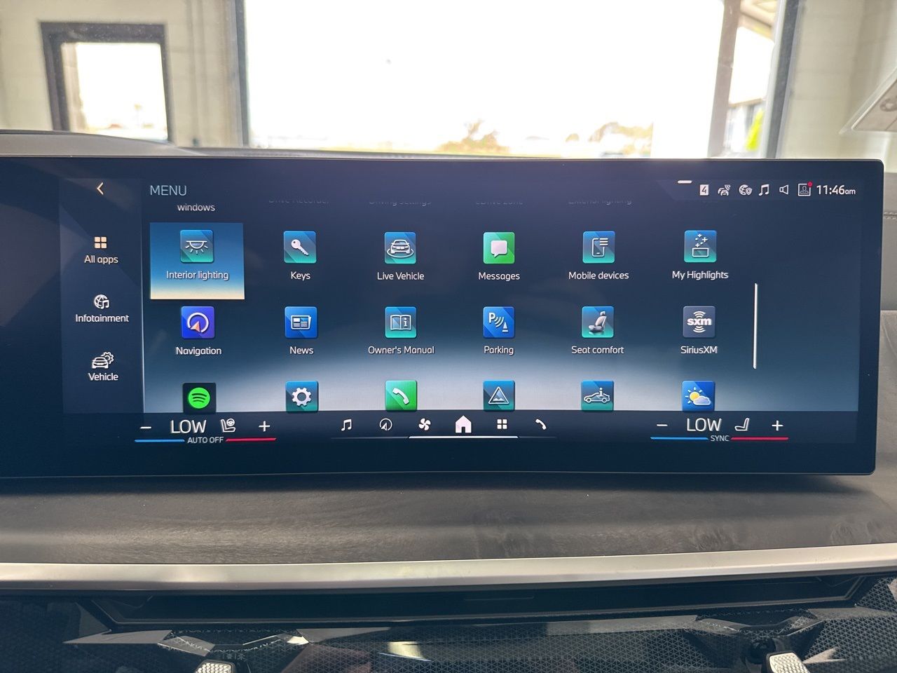 2026 BMW X5 50e - Photo 29